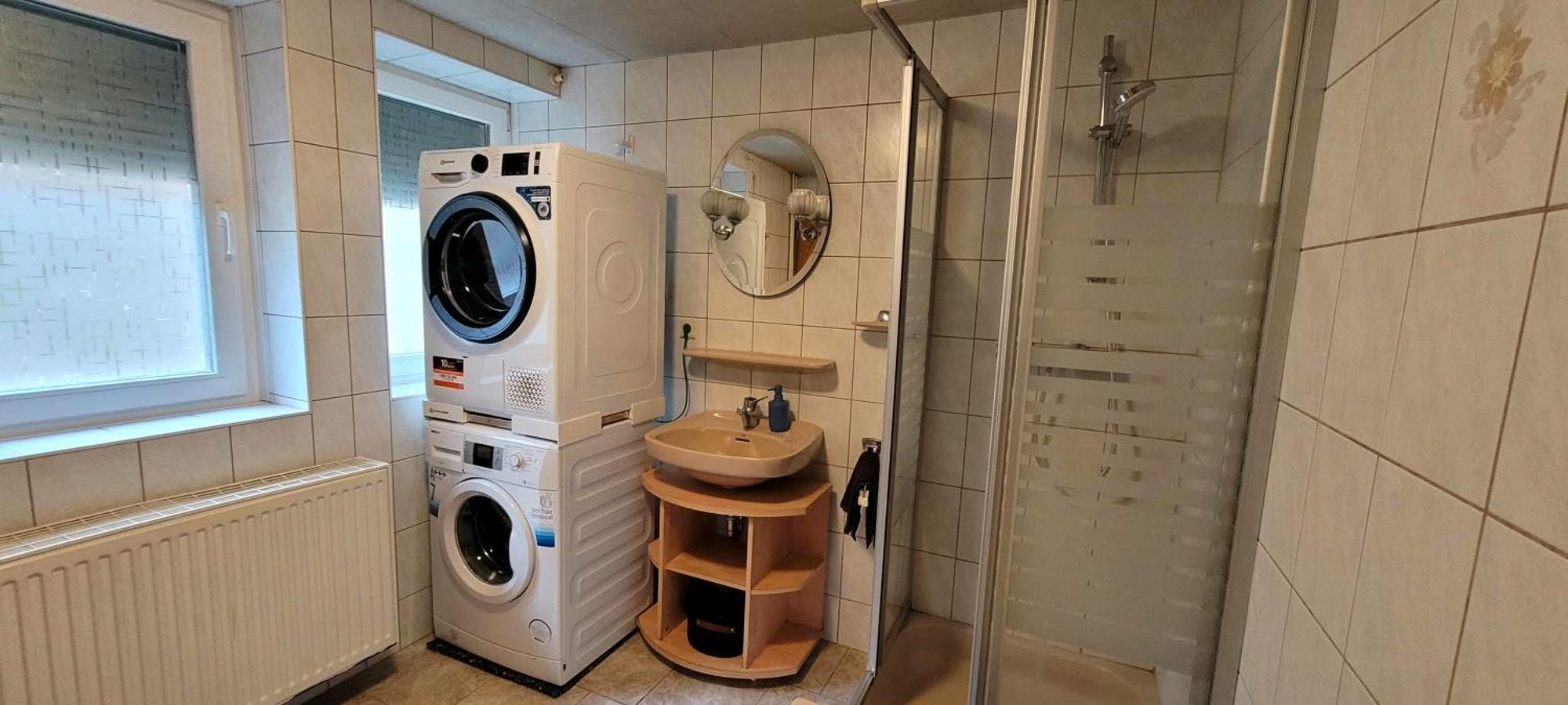 Suhl - Ihre Erholsame Arbeiterwohnung In Zentrumnaehe Екстер'єр фото