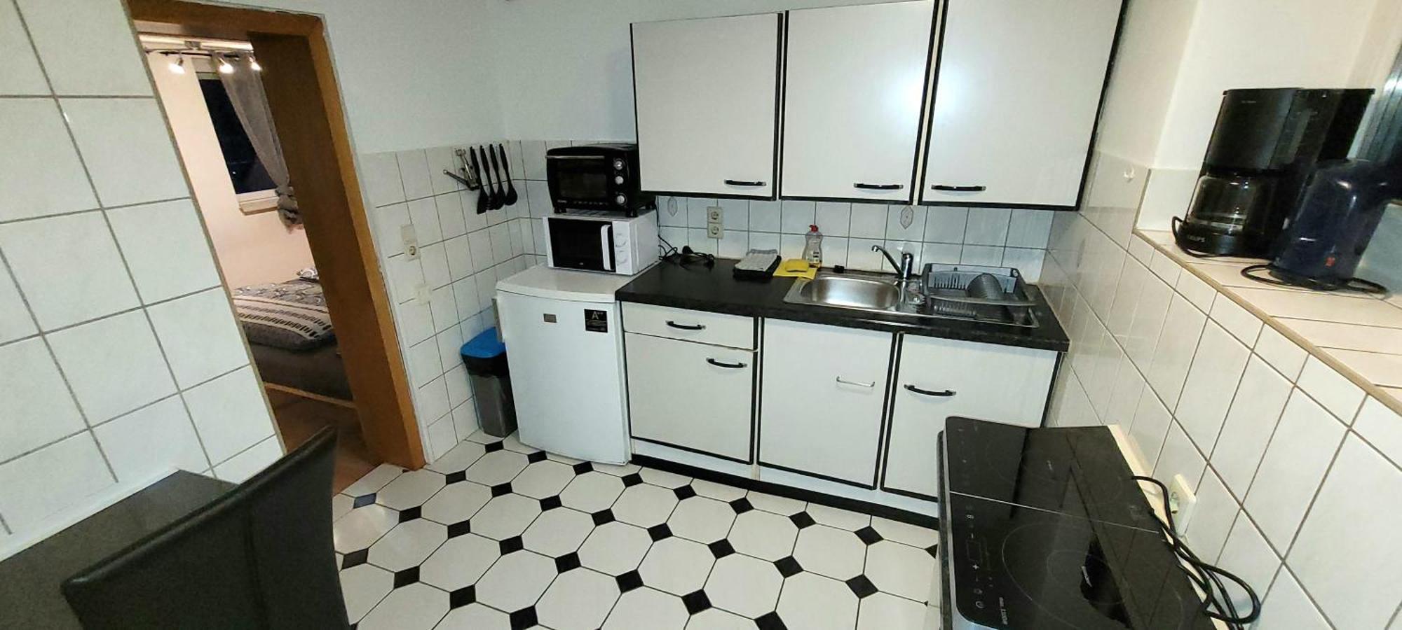 Suhl - Ihre Erholsame Arbeiterwohnung In Zentrumnaehe Екстер'єр фото